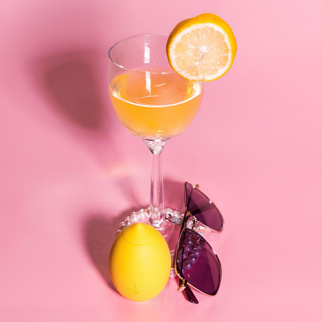 Lemon Clitoral Vibrator — opladen